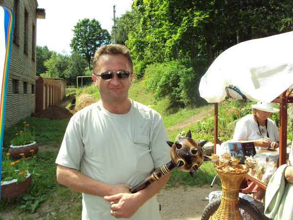 Александр Аветисов