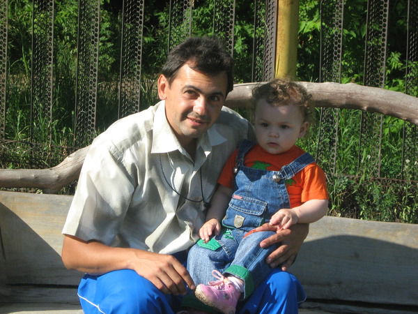 Виталий Иванов