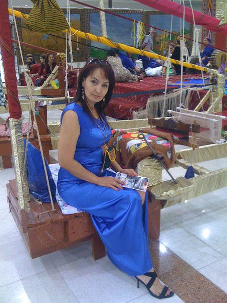 Боссан Текаева