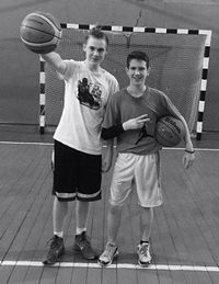 Даня Меньшиков