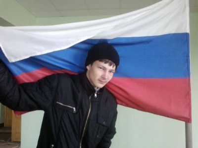 Максим Николаев