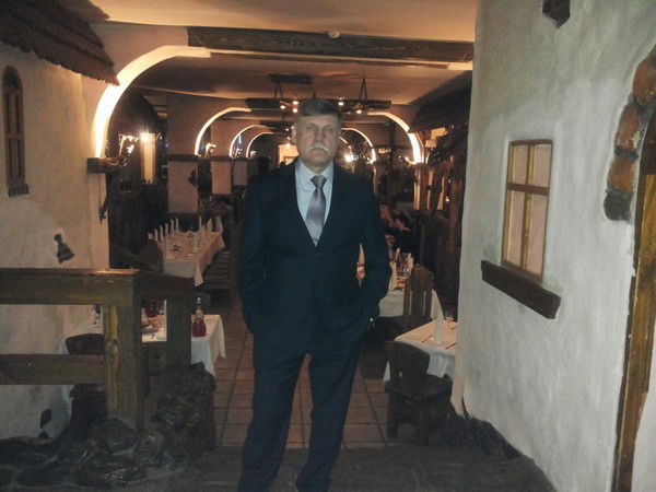 Николай Логинов