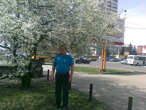 Олег Караваев