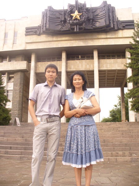 Алтынай Альмуханова