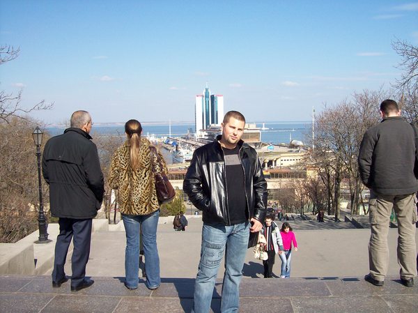 Неизвестно Неизвестно