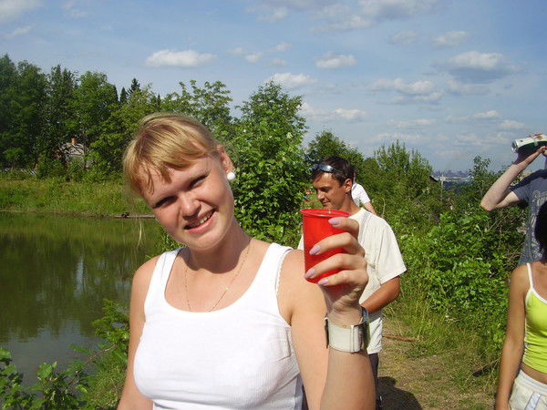 Анна Попова