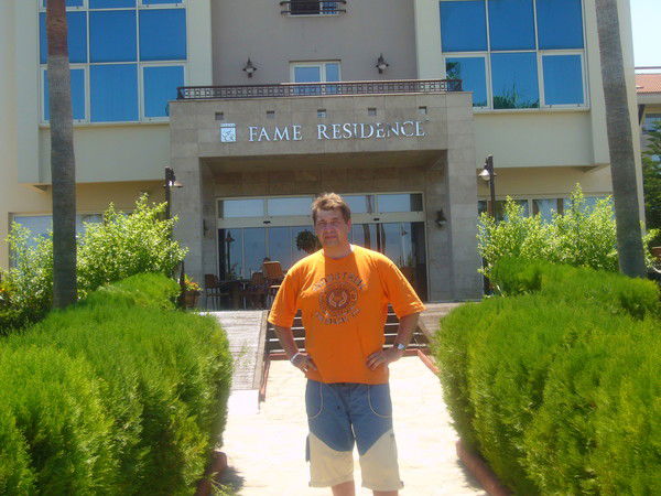 Андрей Белов