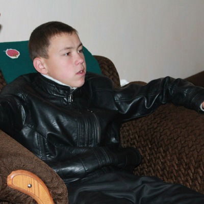 Александр Елизарьев