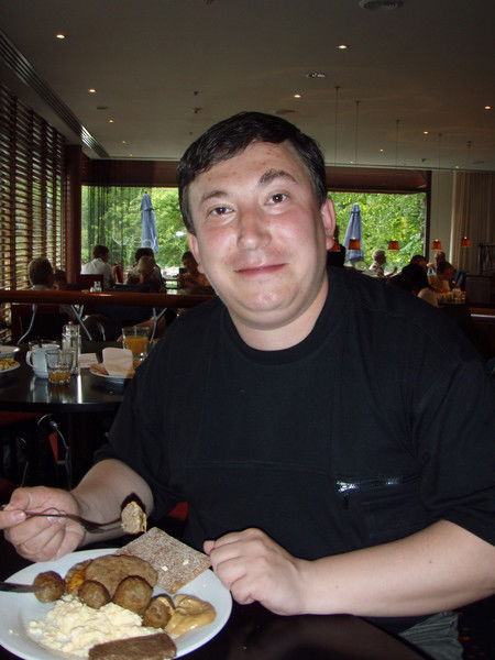 Антон Чистяков