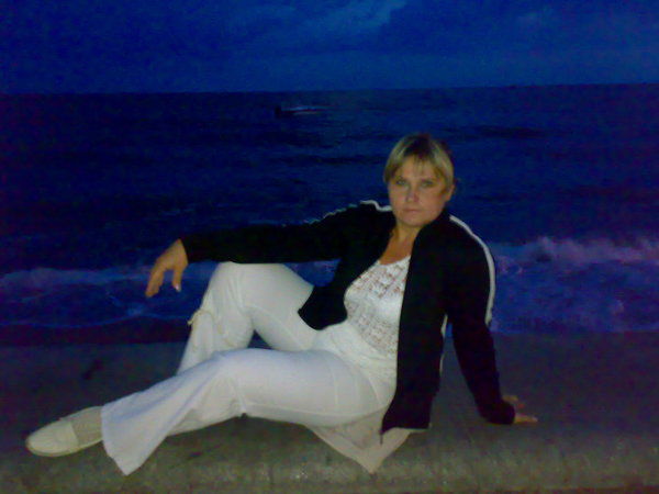 Инна Артамонова