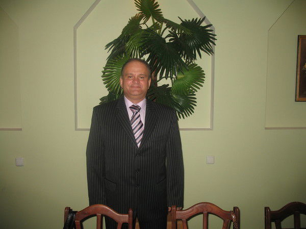 Владимир Романов