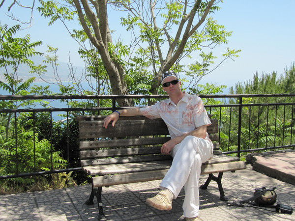 Олег Монахов