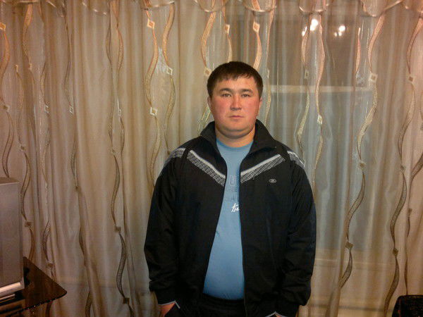 Руслан Тулегенов