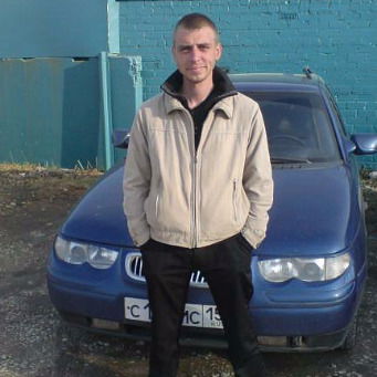 Денис Макаревич