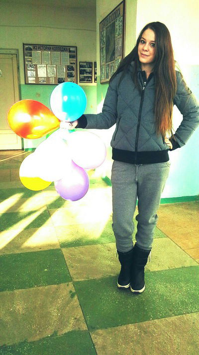 Юленька Лагутина