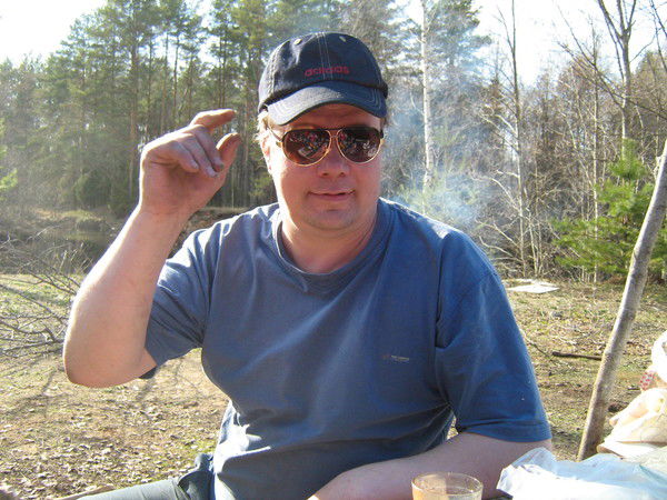 Александр Власов