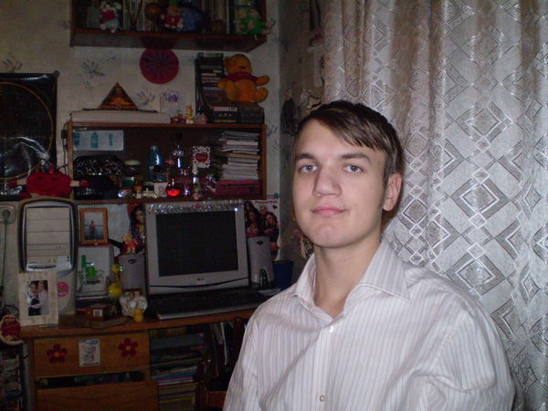 Семён Фролов