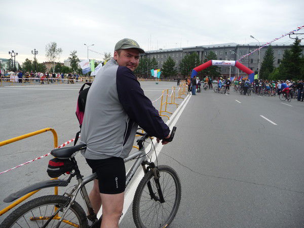 Дмитрий Окишев