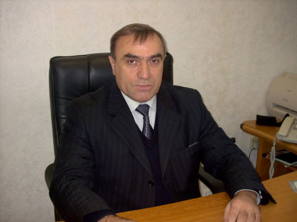 Асадулла Гаджиев