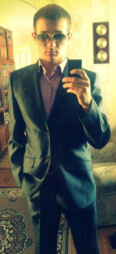 Денис Лаврененко