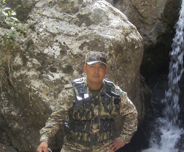 Даурен Еспердинов