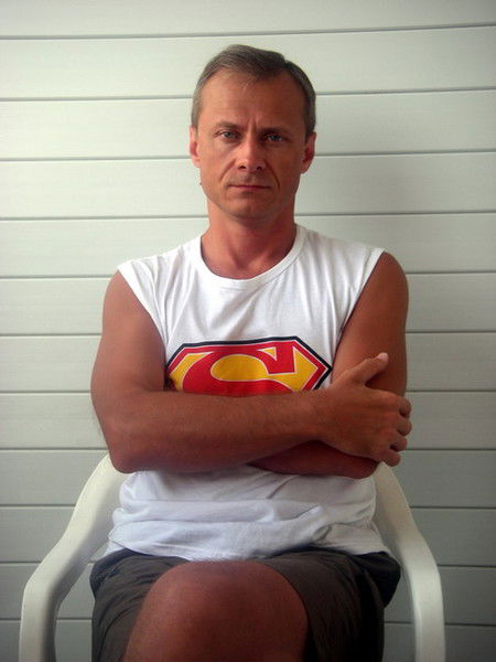 Анатолий Иванов