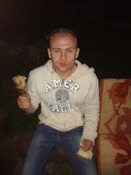 Алексей Гущенков