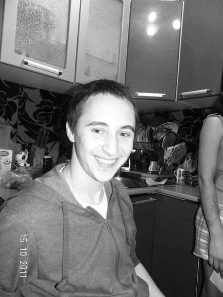 Александр Черников