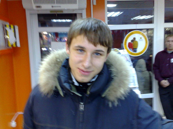 Роман Емельянов