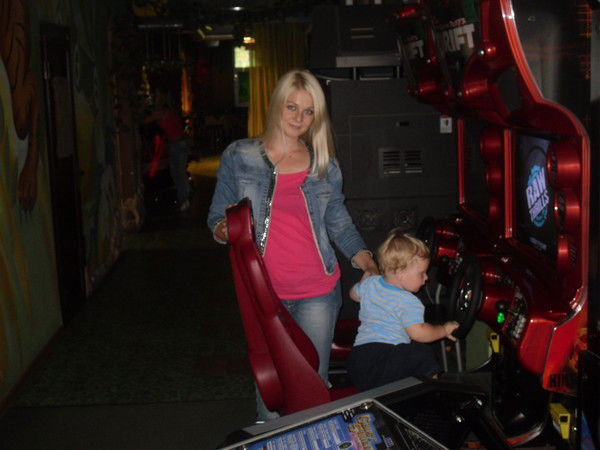 Яна Покачёва