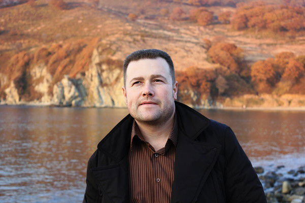 Игорь Мельников