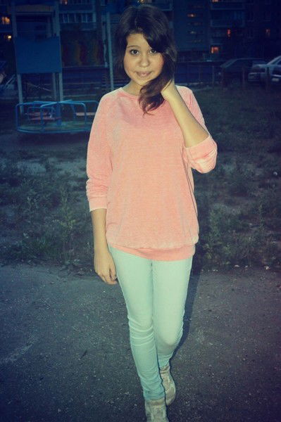 Кристи Исаева