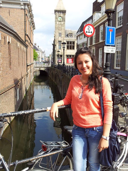 Жулдыз Бозова