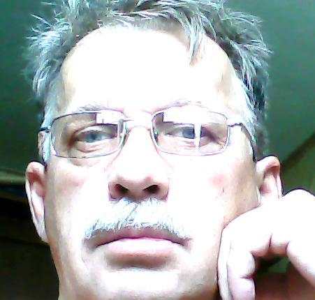 Петр Сузиков