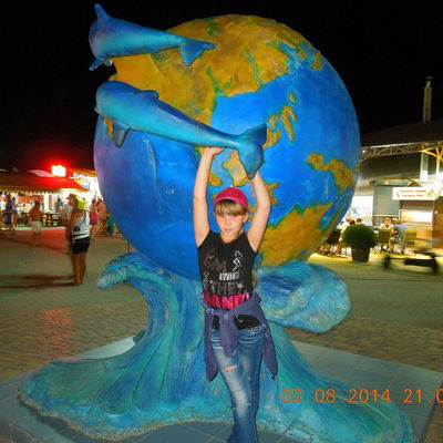 Анечка Зуева