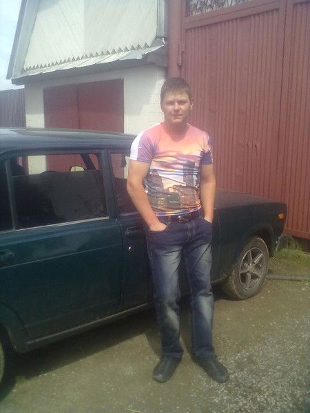 Макс Каримов