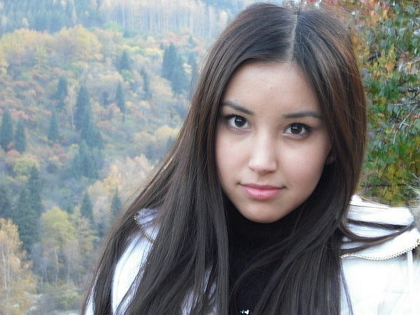 Нежная Цветочек Айка