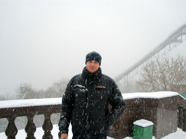 Юрий Вахрушев