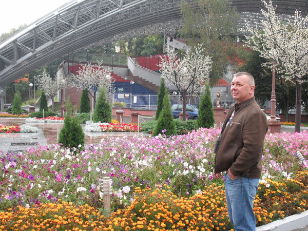 Владимир Розов