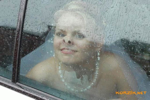 Анна Кортни