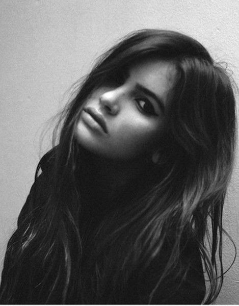 Юлька Николаев@