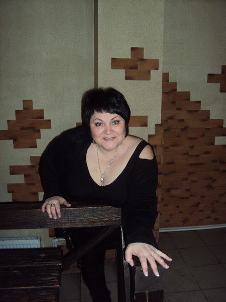 Елена Назарова