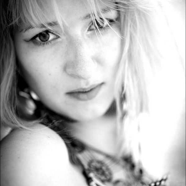 Алёна Лапина