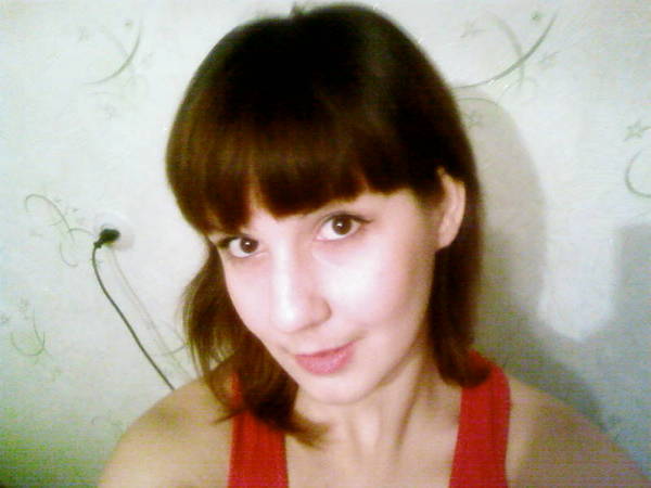 Лена Остроумова