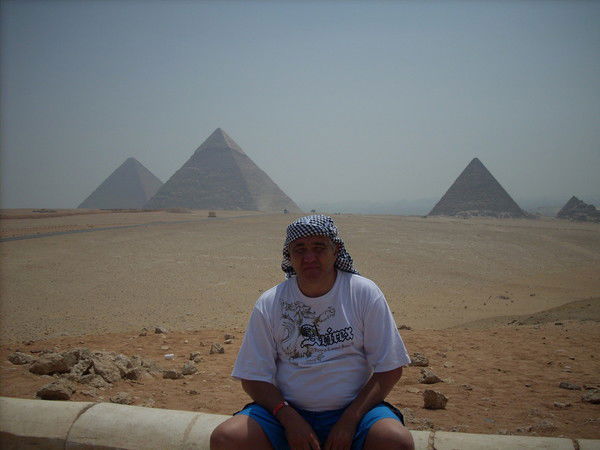 Евгений Попов