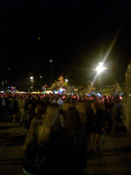 Неизвестно Неизвестно