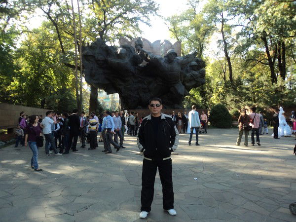 Серик Досанов