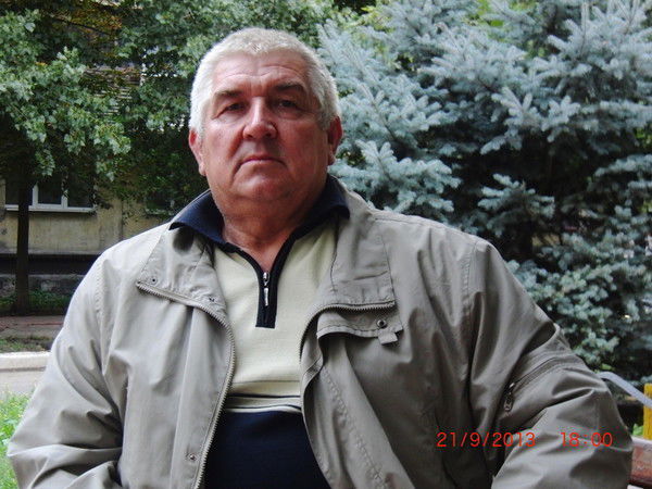 Александр Мухин