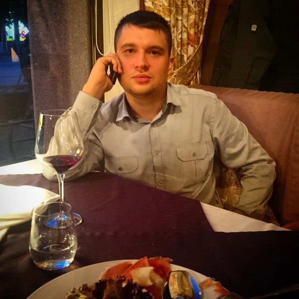 Владимир Алексеенко