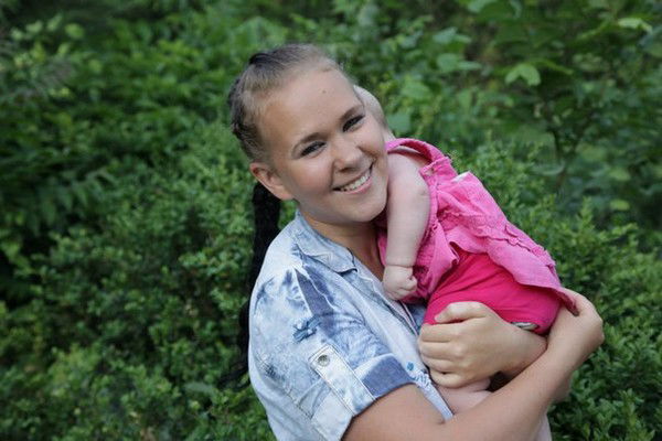 Лена Маляренко